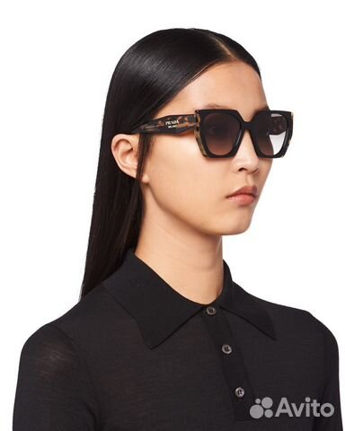 Солнцезащитные очки prada