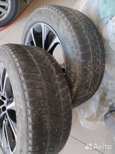 Продам комплект зимних колёс в сборе