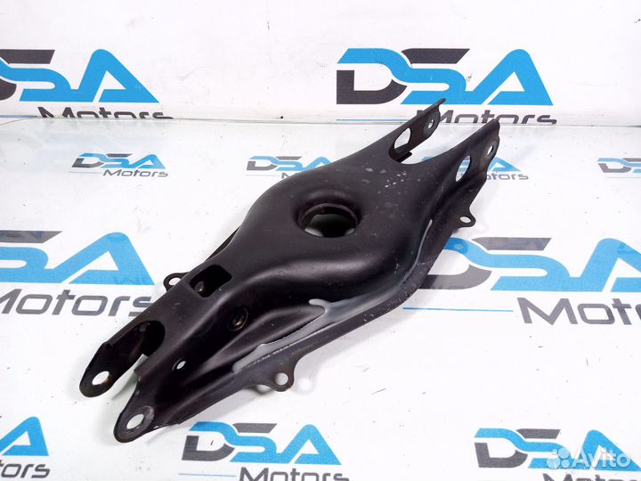 Рычаг задний нижний Mercedes W204/W212/W218 Япония