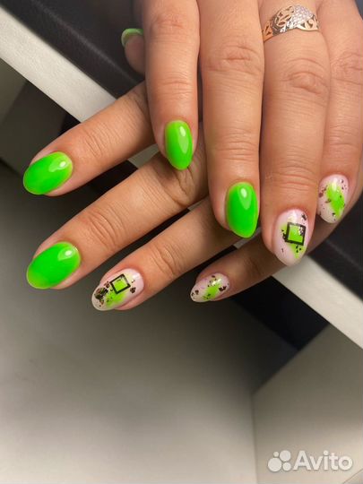 Маникюр педикюр
