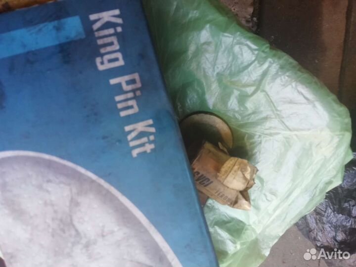 Продам шкворень для Хино Рейнджер