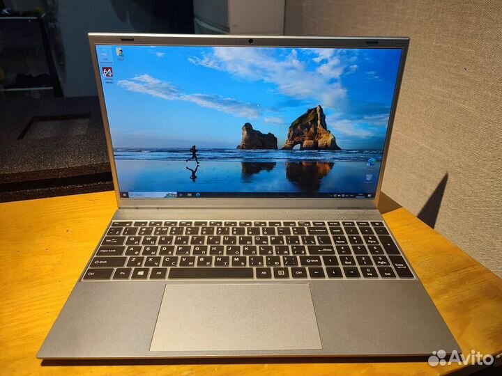 Ультратонкий ноутбук Echips SSD/8 ram/Intel 4ядра
