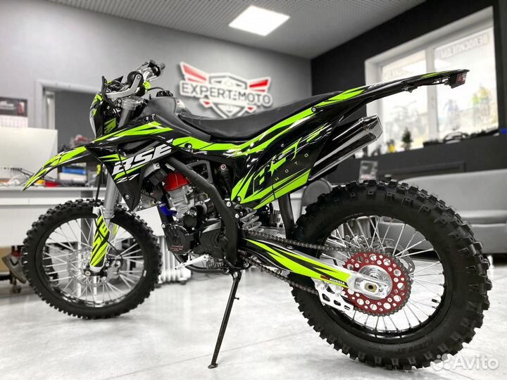 Kроссовый мотоцикл BSE Z7 Green Blast