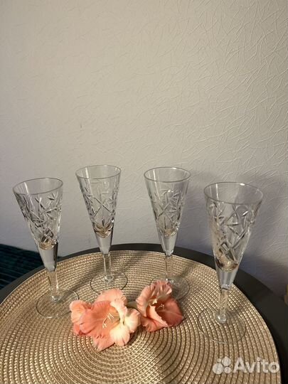 Бокалы для вина 4 шт