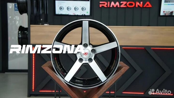Литые диски в стиле vossen R17 5x100 srt