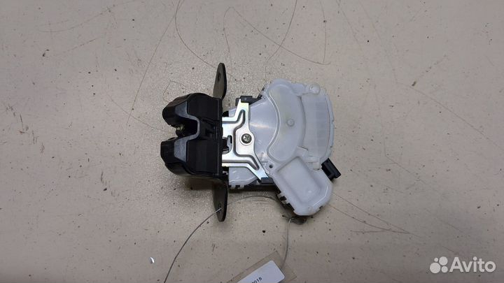 Замок багажника Mazda CX-3 2014, 2015