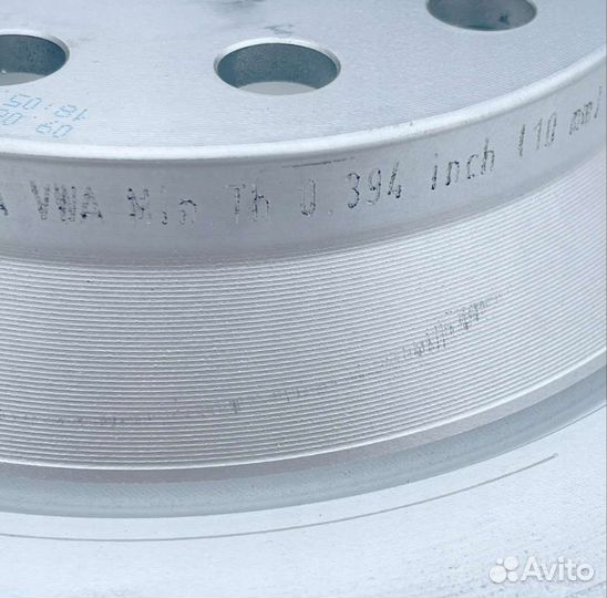 Задние Диски тормозные VAG 3Q0615601A