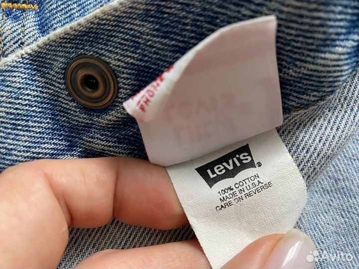 Джинсовая куртка Levi's