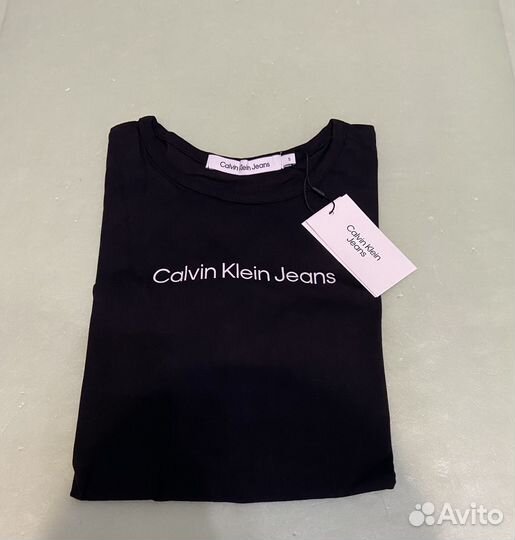 Футболка (S)