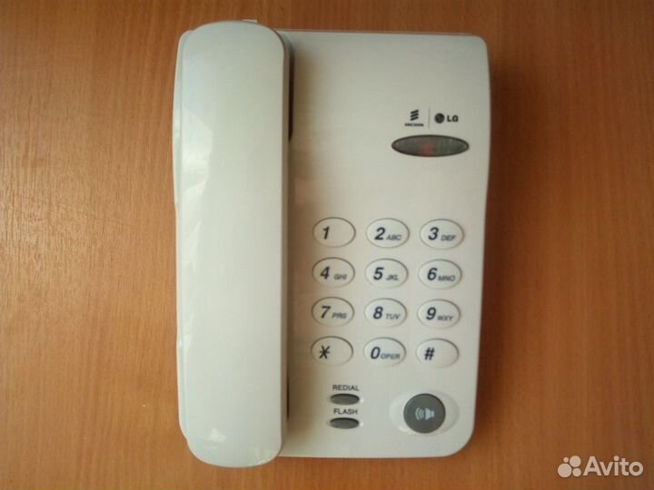 Телефон LG GS-460F новый в упаковке