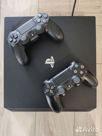 Sony playstation 4 PS4 pro 1tb