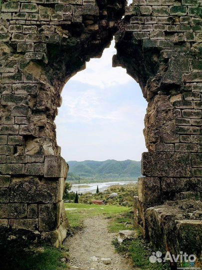 Экскурсии по Абхазии на минивэне