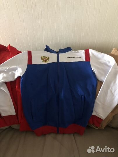 Тренировочный костюм для фигурного катания