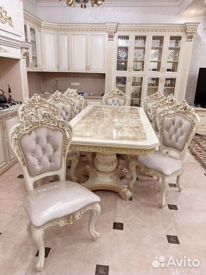 Стол \ стол в наличии