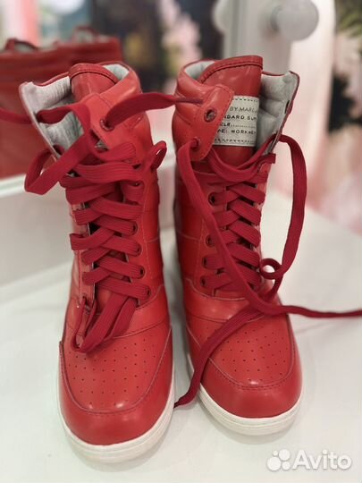 Сникерсы marc jacobs