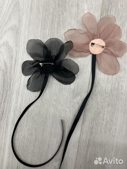 Брошь цветок ручной работы