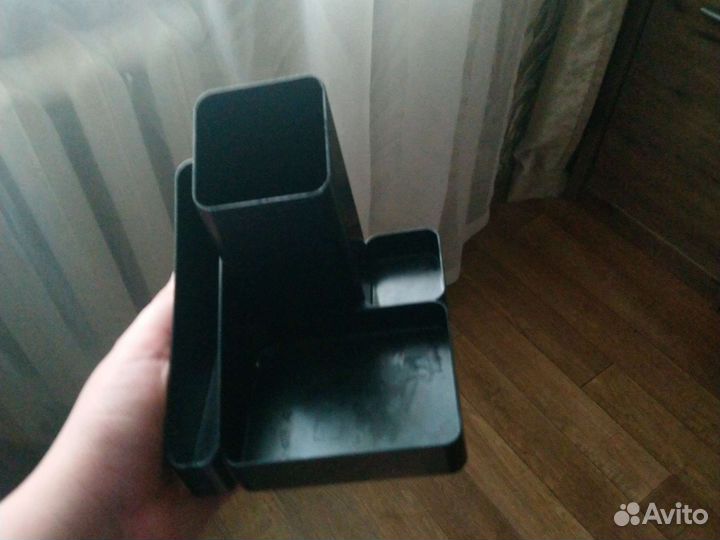 Подставка для принадлежнастей