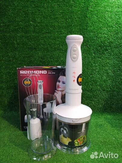 Погружной блендер Redmond RHB-2944