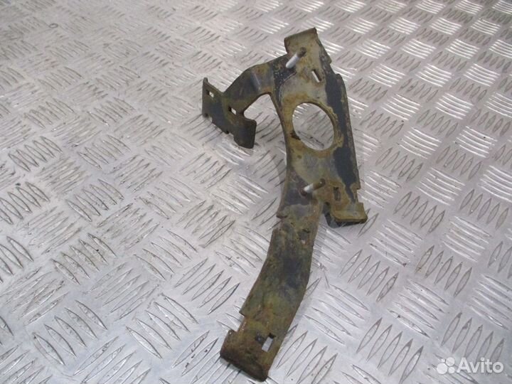 Кронштейн renault 7421064539