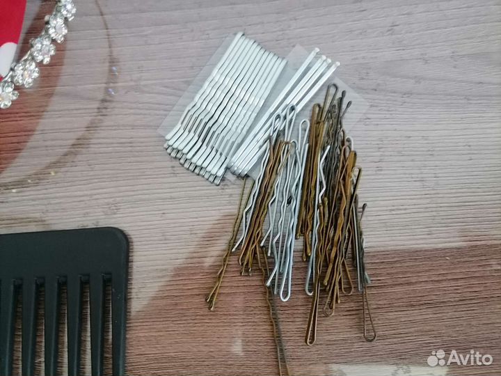 Набор резинок и заколки для волос