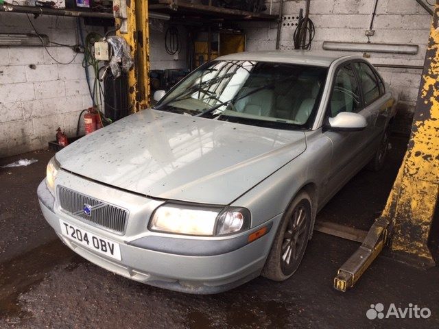 Разбор на запчасти Volvo S80