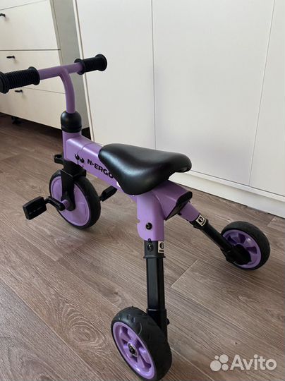 Велосипед-беговел трехколесный