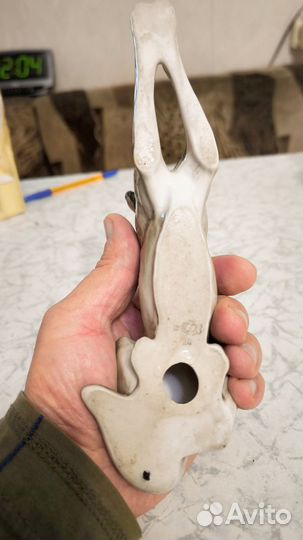 Статуэтка фарфоровая 