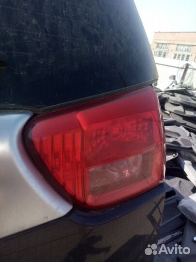Фонарь задний правый внутренний Peugeot 4007