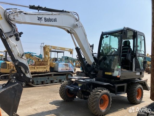 Мини-экскаватор Bobcat E55W, 2021