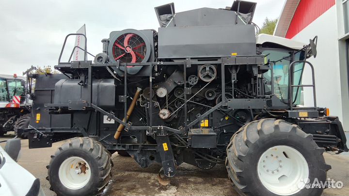 Комбайн Ростсельмаш Acros 550, 2015