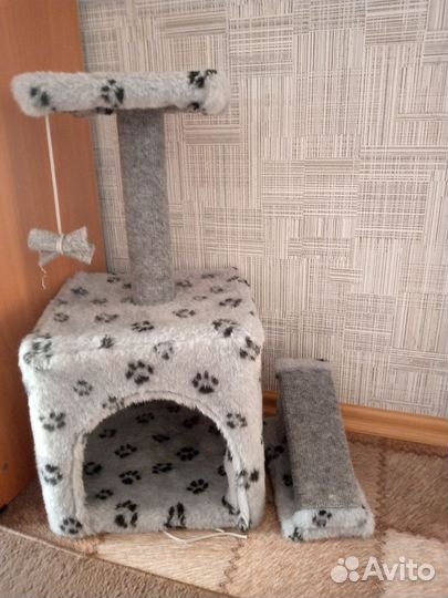 Домик для кошки с когтеточкой
