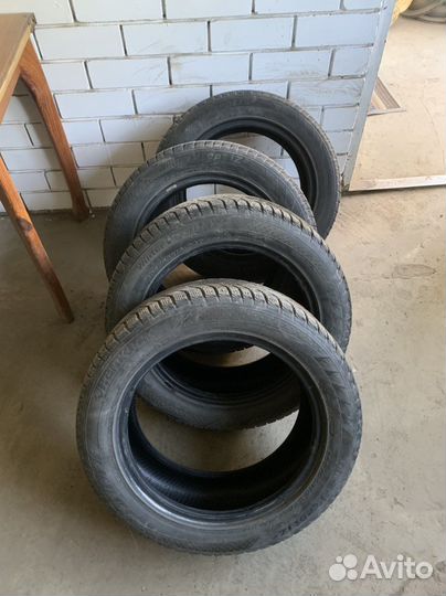 Hankook Winter I'Cept IZ2 205/55 R16 94