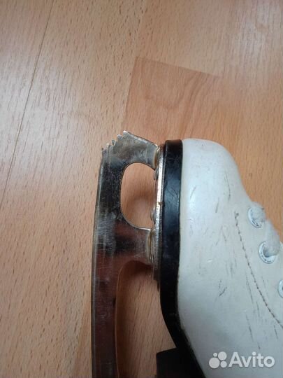 Фигурные коньки Graf Montana