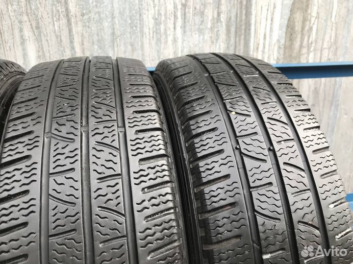 Pirelli Carrier Winter 235/65 R16
