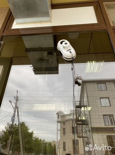 Аренда робота для окон /стеклоочиститель