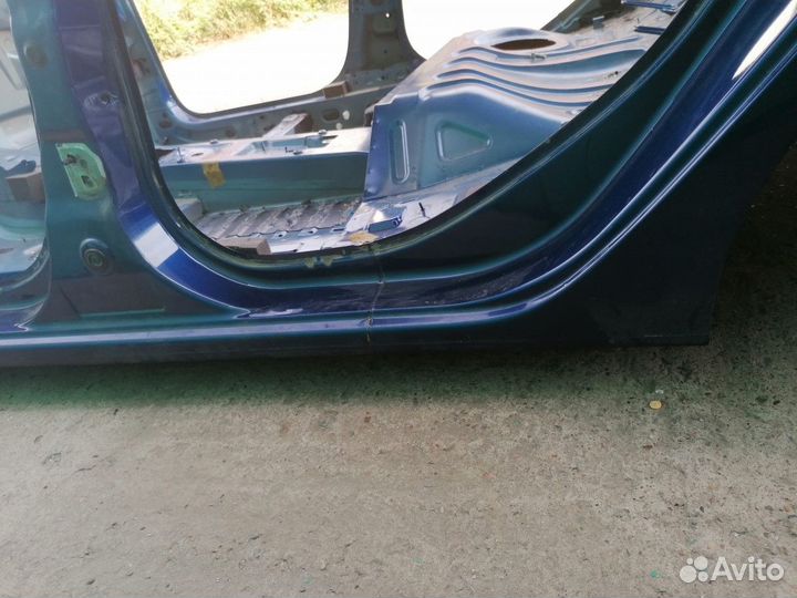 Порог Renault sandero 2 Лев