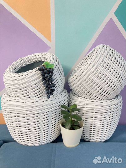 Кашпо из полиротанга для цветов