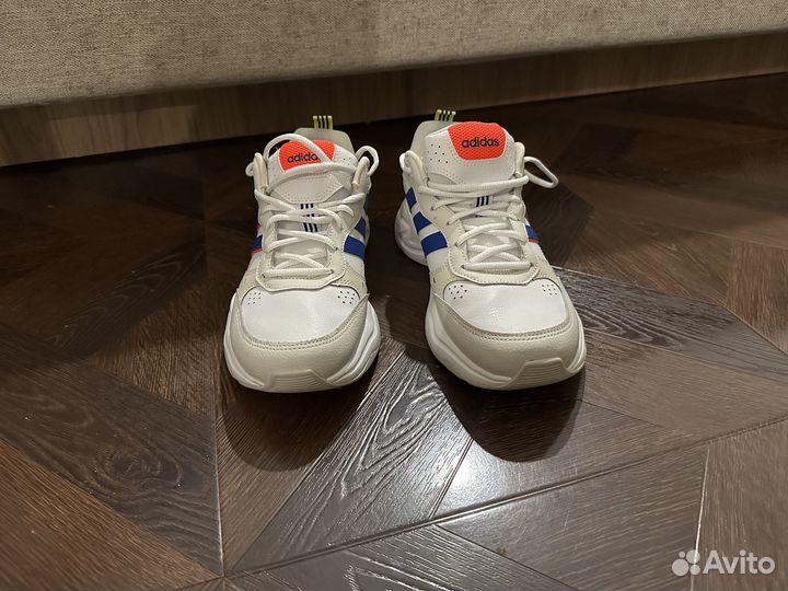 Кроссовки adidas