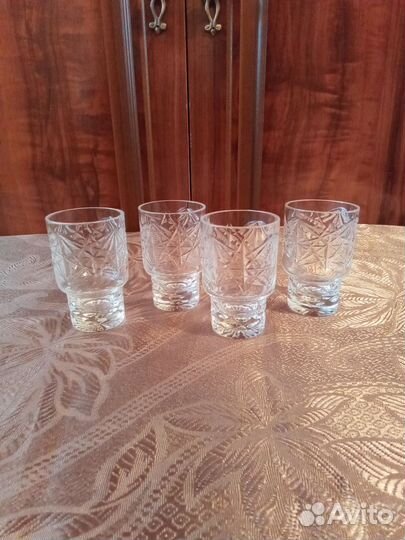 Хрустальные стаканы,фужеры и стопки