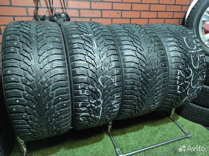 Nokian Tyres Hakkapeliitta 9 SUV 285/40 R21 и 315/35 R21 109T