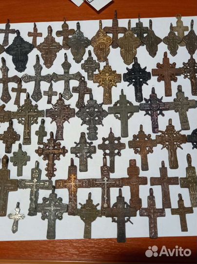 Коллекция нательных крестиков