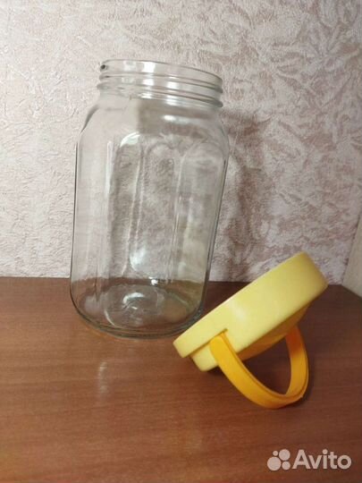 Банка для сыпучих продуктов