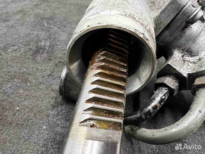 Рулевая рейка Toyota Corolla Verso