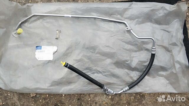 Трубка гур Mercedes E W207 W204