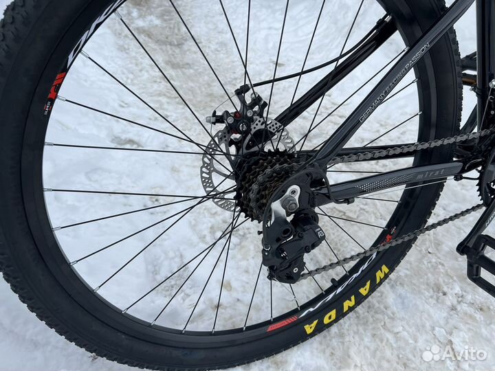 Велосипед алюминиевый новый