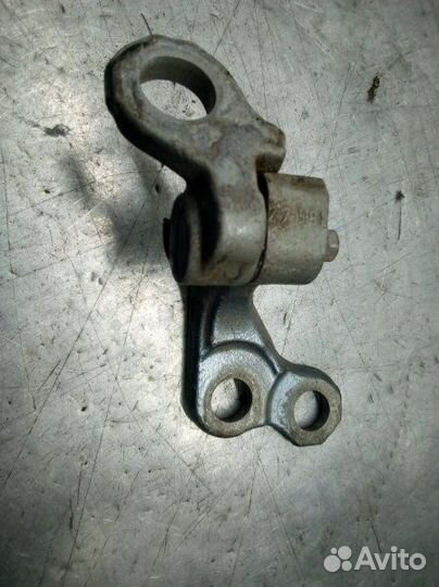 Петля двери задняя левая Ford Focus 2 хэтчбек 1