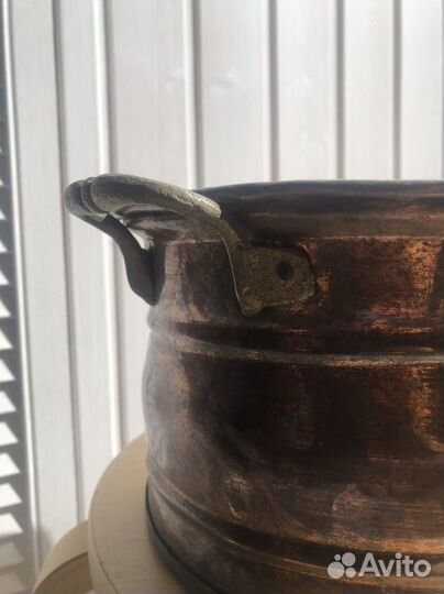 Медное кашпо