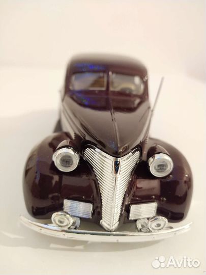 Модель 1:24, металлическая, новая, Chevrolet