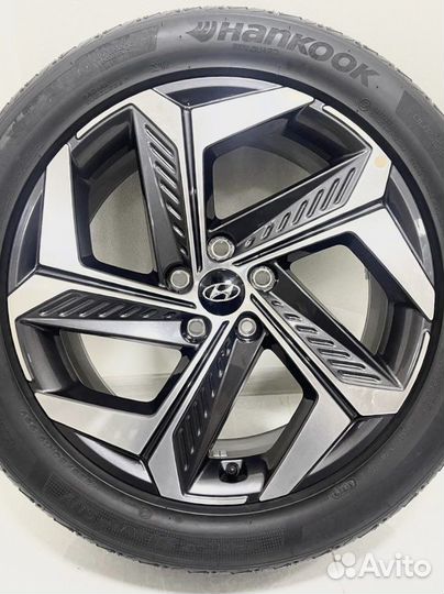 Новые Hyundai Tucson IV, Michelin 235/55 R19