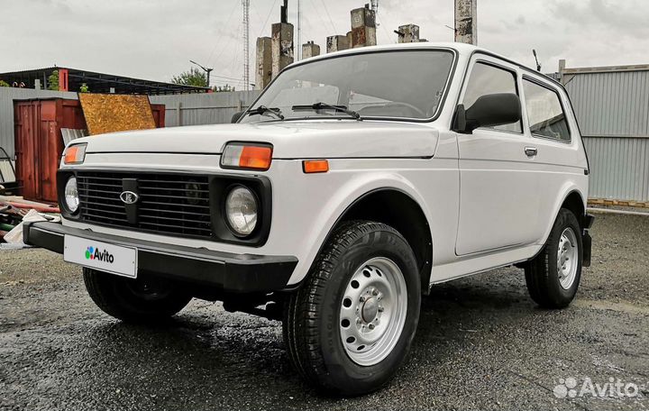 ВАЗ 2121 (4x4) Рысь 1.7 МТ, 2011, 131 690 км